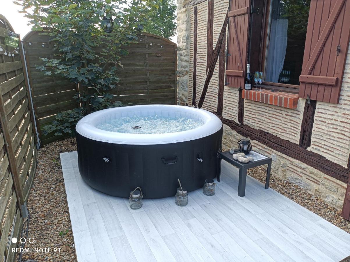 Sauna & Double Jacuzzi Interieur Et Sous Les Etoiles 1H30 Paris Ladon Buitenkant foto